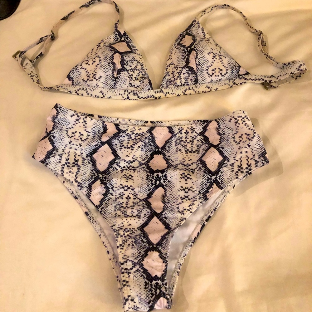 Pale pink/black Snake high waisted bikini